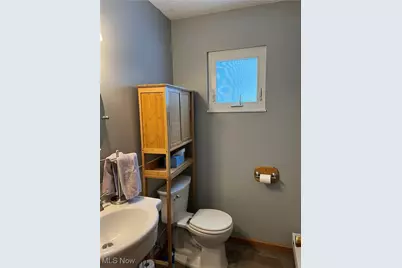 418 Carol Lane, Elyria, OH 44035 - Photo 9