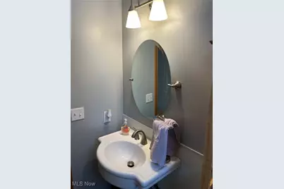 418 Carol Lane, Elyria, OH 44035 - Photo 9