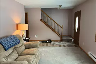 418 Carol Ln, Elyria, OH 44035 - Photo 7