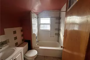 2138 East Ave, Akron, OH 44314 - Photo 13