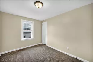 2217 E 32nd St, Lorain, OH 44055 - Photo 25