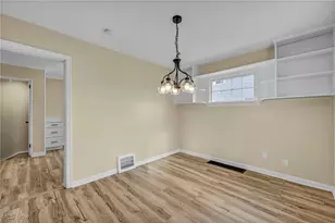 2217 E 32nd St, Lorain, OH 44055 - Photo 13