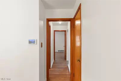 25031 Glenbrook Boulevard, Euclid, OH 44117 - Photo 21