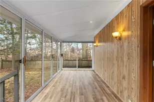 25031 Glenbrook Blvd, Euclid, OH 44117 - Photo 29