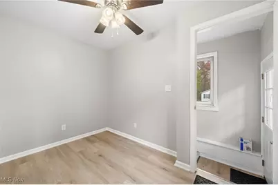 1562 Marlowe Avenue, Akron, OH 44313 - Photo 9