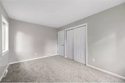 1562 Marlowe Avenue, Akron, OH 44313 - Photo 19