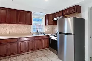 18411 Chagrin Blvd, Huber Heights, OH 44122 - Photo 19