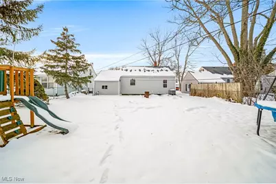 3024 Latimer Avenue, Ashtabula, OH 44004 - Photo 9