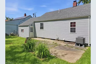 3024 Latimer Avenue, Ashtabula, OH 44004 - Photo 3
