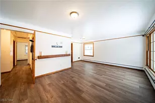 430 E 309th St, Willowick, OH 44095 - Photo 5