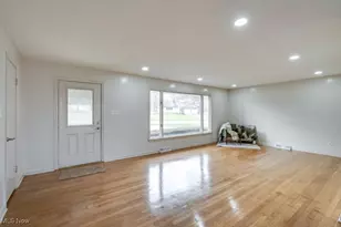 4695 Garrett Dr, Norton, OH 44203 - Photo 13