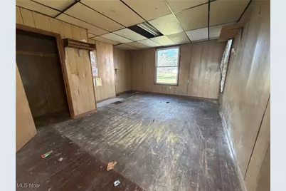 561 Downard Road, Zanesville, OH 43701 - Photo 9