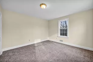 8055 Euclid Chardon Rd, Kirtland, OH 44094 - Photo 29