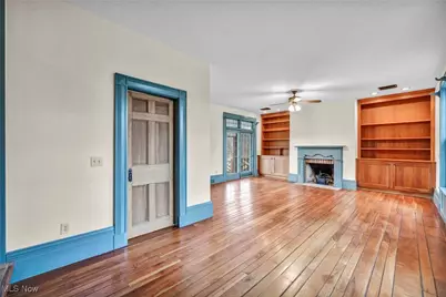 8055 Euclid Chardon Road, Kirtland, OH 44094 - Photo 9