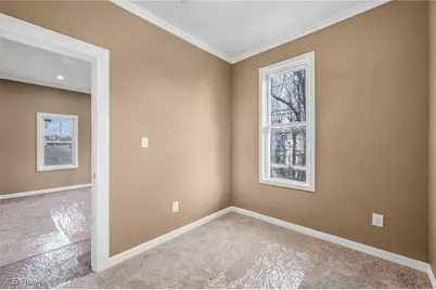 927 W Adams Street, Sandusky, OH 44870 - Photo 37