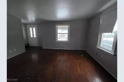 576 23rd Street NW, Massillon, OH 44647 - Photo 5