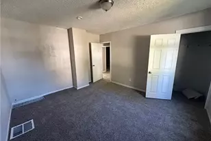 1915 Maple Ave NE, Canton, OH 44714 - Photo 17