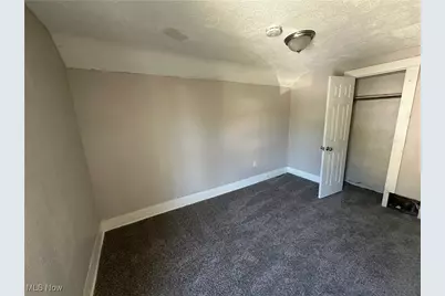 1915 Maple Avenue NE, Canton, OH 44714 - Photo 19