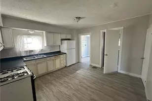 1915 Maple Ave NE, Canton, OH 44714 - Photo 7