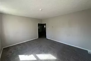 1915 Maple Ave NE, Canton, OH 44714 - Photo 15