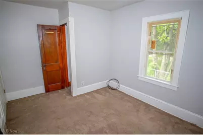 970 Mercer Avenue, Akron, OH 44320 - Photo 15