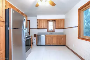 3728 Morgan Dr, Weirton, WV 26062 - Photo 9