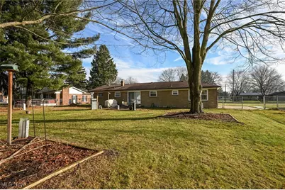 5042 Laddie Drive, New Franklin, OH 44319 - Photo 11