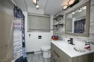 5042 Laddie Dr, New Franklin, OH 44319 - Photo 33