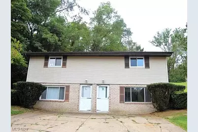 980 Overlook Drive #L, Steubenville, OH 43953 - Photo 1