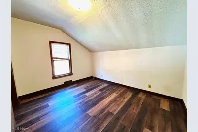 828 Cove Road #T, Weirton, WV 26062 - Photo 7