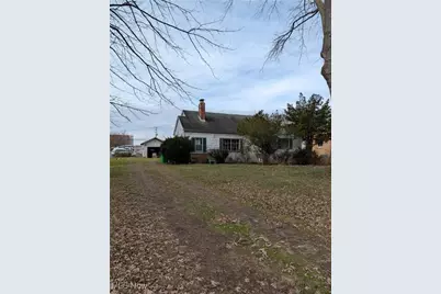 1805 S Linden Avenue, Alliance, OH 44601 - Photo 1