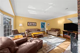 105 Fox Trace Ln, Hudson, OH 44236 - Photo 7