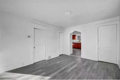 709 E 126th Street, Loveland, OH 44108 - Photo 13