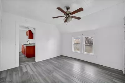 709 E 126th Street, Loveland, OH 44108 - Photo 7