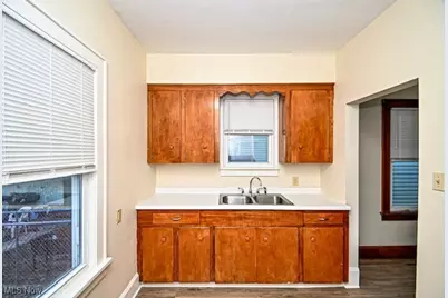 1412 Bellflower Avenue SW, Canton, OH 44710 - Photo 19