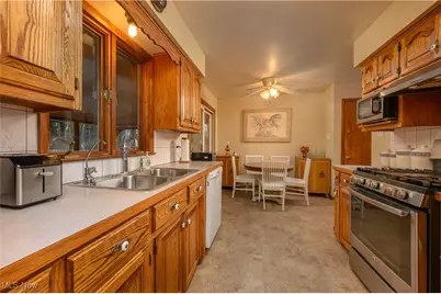 76 Magua Drive, Akron, OH 44319 - Photo 17