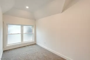 97 Mt View Ave, Akron, OH 44303 - Photo 33