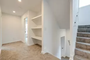 97 Mt View Ave, Akron, OH 44303 - Photo 19