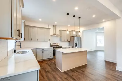 97 Mount View Avenue, Akron, OH 44303 - Photo 11