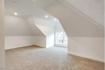 97 Mount View Avenue, Akron, OH 44303 - Photo 35