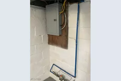 2911 7th Street SW, Canton, OH 44710 - Photo 13