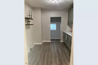 2911 7th Street SW, Canton, OH 44710 - Photo 3