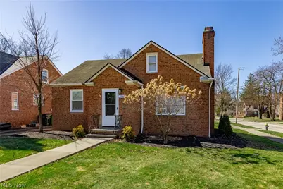 1560 Holmden Road, South Euclid, OH 44121 - Photo 1