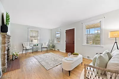 2211 Goodyear Boulevard, Akron, OH 44305 - Photo 3