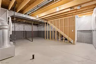 5626 Burlington Dr, Chippewa Lake, OH 44215 - Photo 33