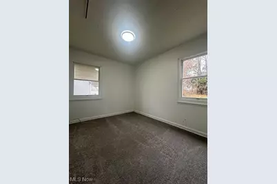 119 S Bon Air Avenue, Youngstown, OH 44509 - Photo 5