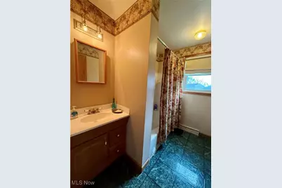 5648 Vantage Hill Avenue NW, Massillon, OH 44646 - Photo 21