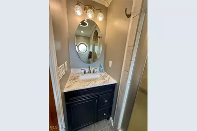 5648 Vantage Hill Avenue NW, Massillon, OH 44646 - Photo 19