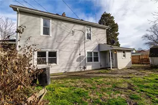 307 Spring St, Toronto, OH 43964 - Photo 3