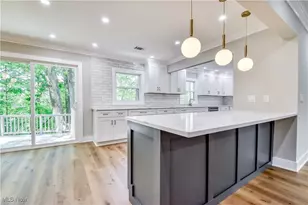 2531 Timberline Dr, Willoughby Hills, OH 44094 - Photo 13